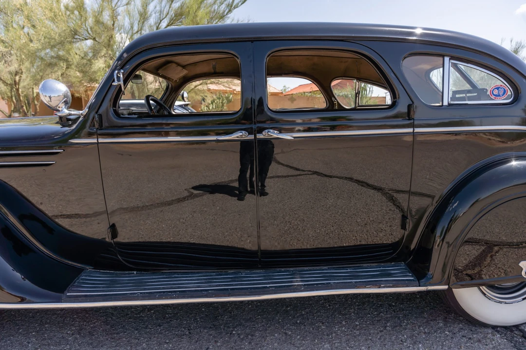 1937 Chrysler Airflow - Image 26 of 31