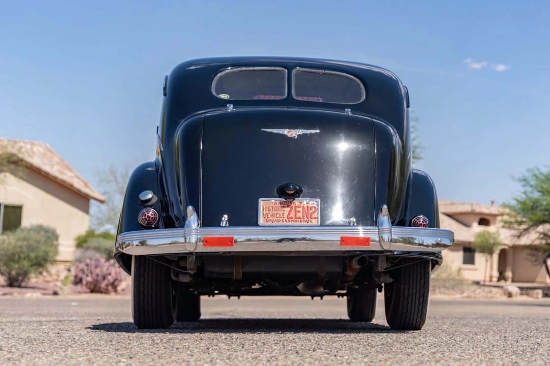 1937 Chrysler Airflow - Image 5 of 31
