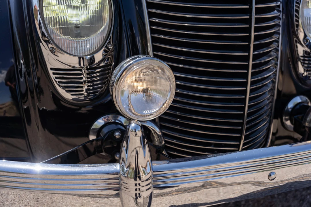 1937 Chrysler Airflow - Image 13 of 31