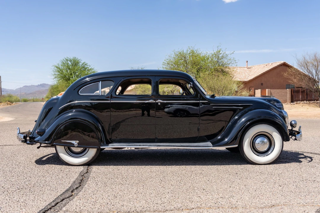 1937 Chrysler Airflow - Image 7 of 31
