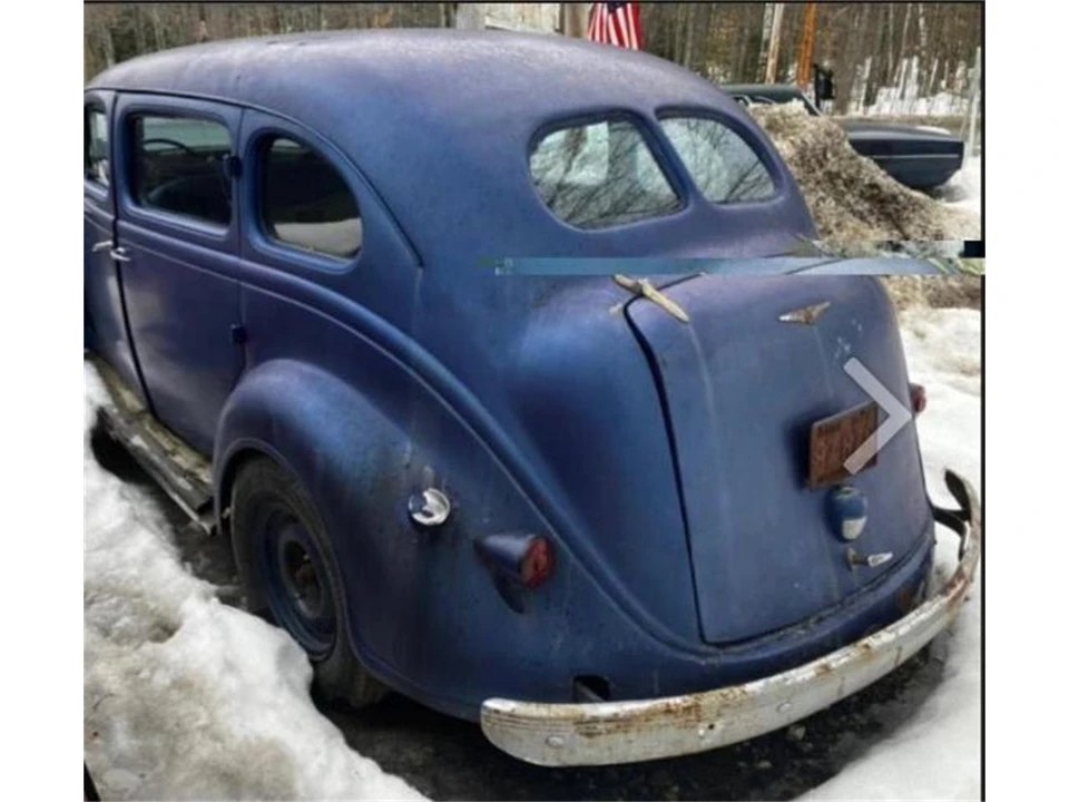 1937 Chrysler Airflow - Image 3 of 4