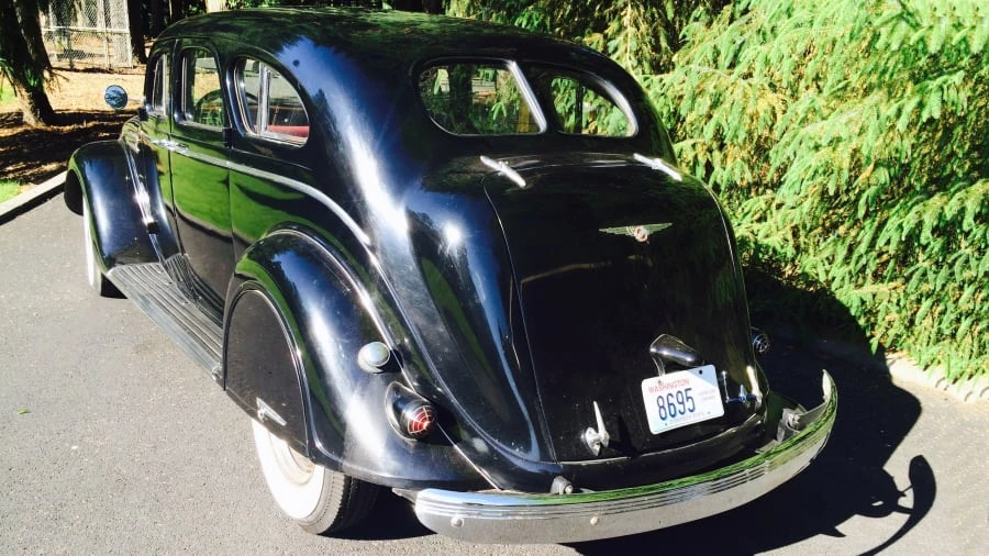 1937 Chrysler Airflow - Image 3 of 7