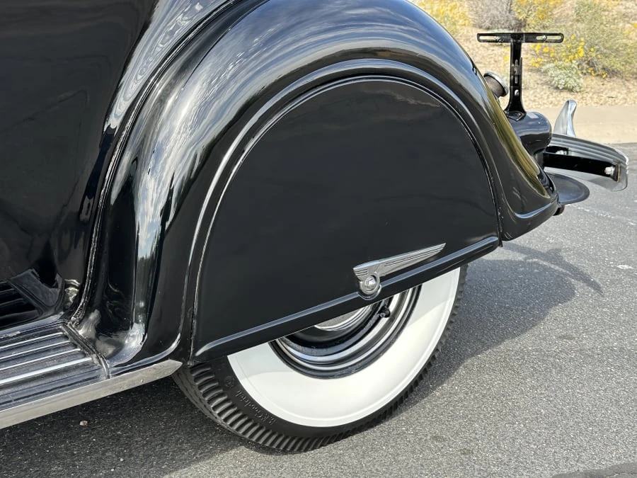 1937 Chrysler Airflow - Image 30 of 31