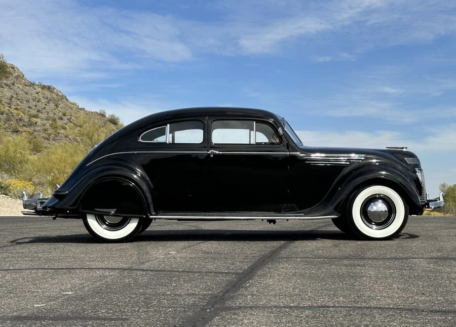 1937 Chrysler Airflow - Image 22 of 31