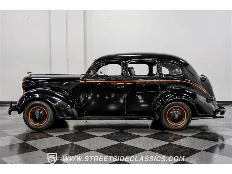 1937 Chrysler Imperial Pre-War - Image 7 of 31