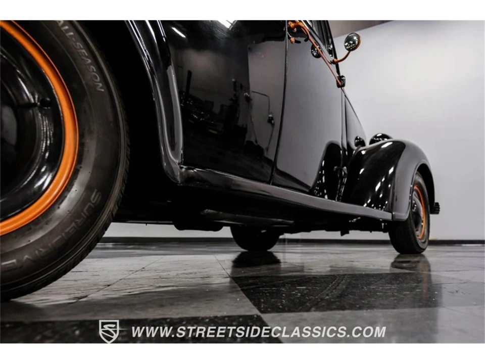 1937 Chrysler Imperial Pre-War - Image 30 of 31