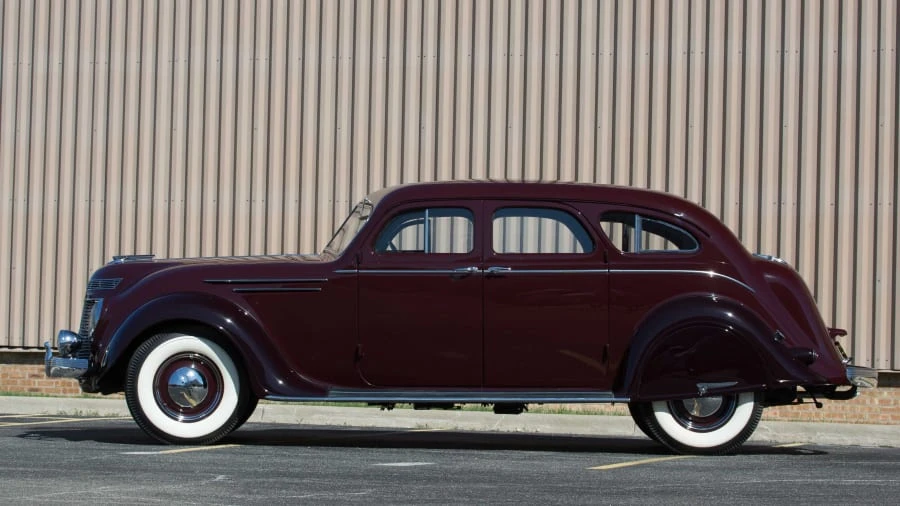 1937 Chrysler Imperial Pre-War - Image 2 of 12