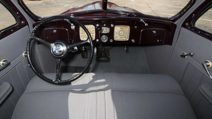 1937 Chrysler Imperial Pre-War - Image 4 of 12