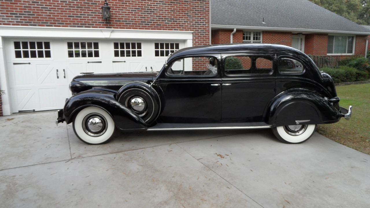 1937 Chrysler Imperial Pre-War - Image 7 of 31