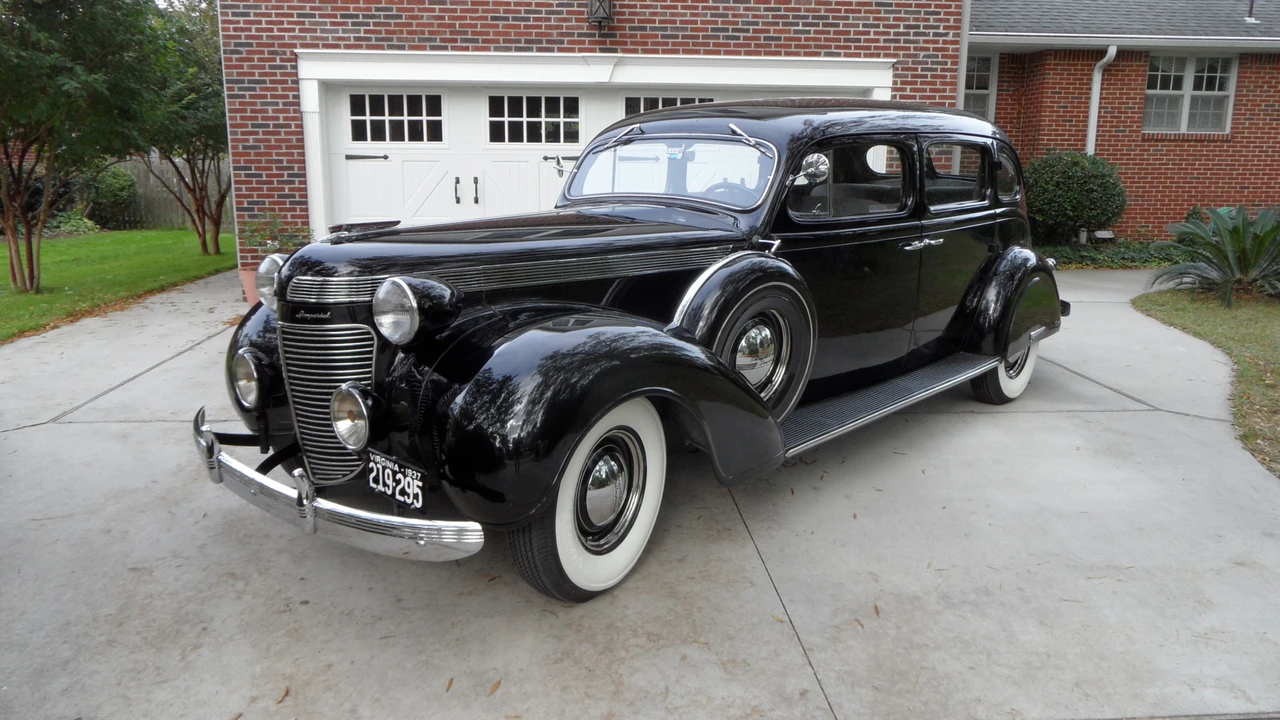 1937 Chrysler Imperial Pre-War - Image 9 of 31