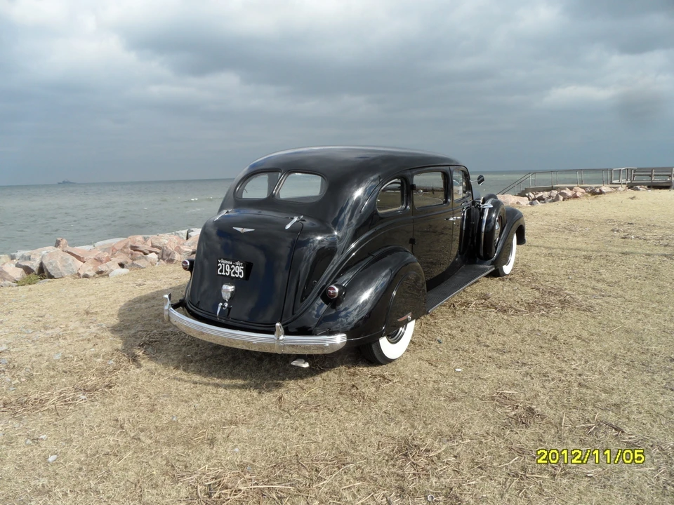 1937 Chrysler Imperial Pre-War - Image 16 of 31