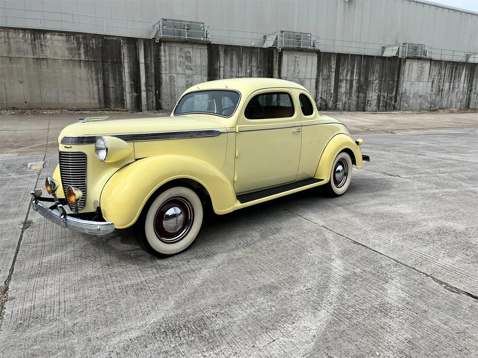 1937 Chrysler - Image 11 of 31