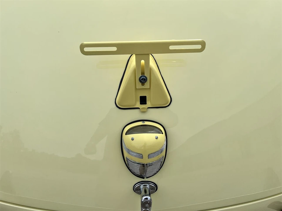 1937 Chrysler - Image 24 of 31