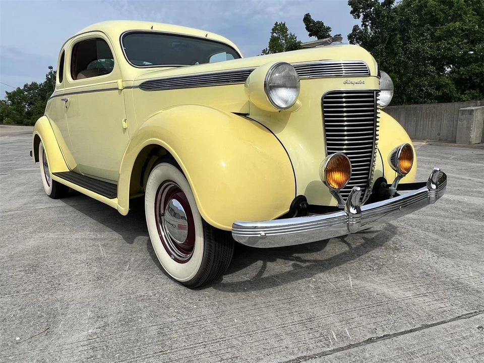 1937 Chrysler - Image 14 of 31