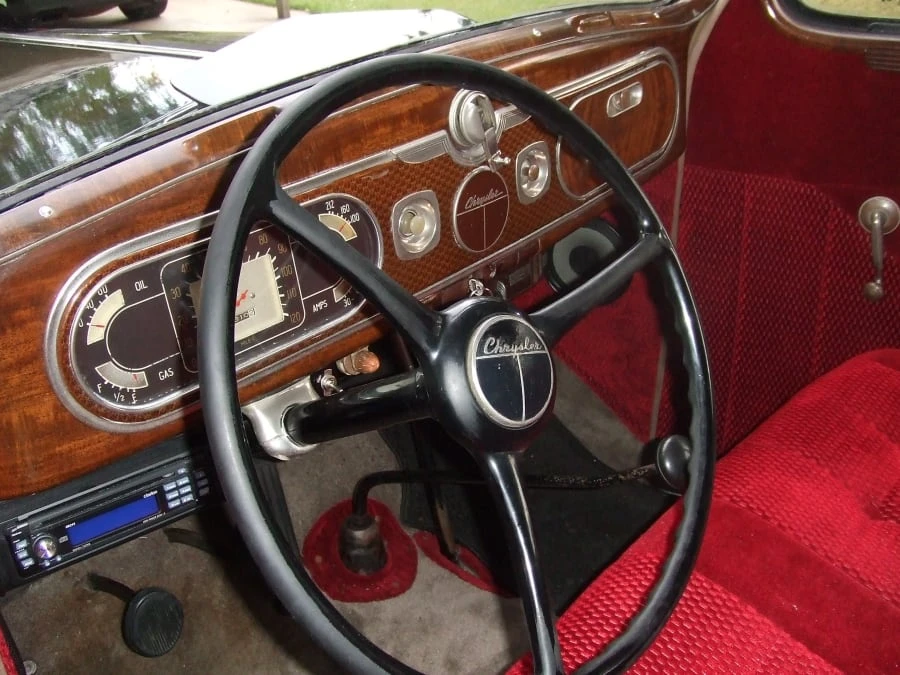 1937 Chrysler Airflow - Image 3 of 6