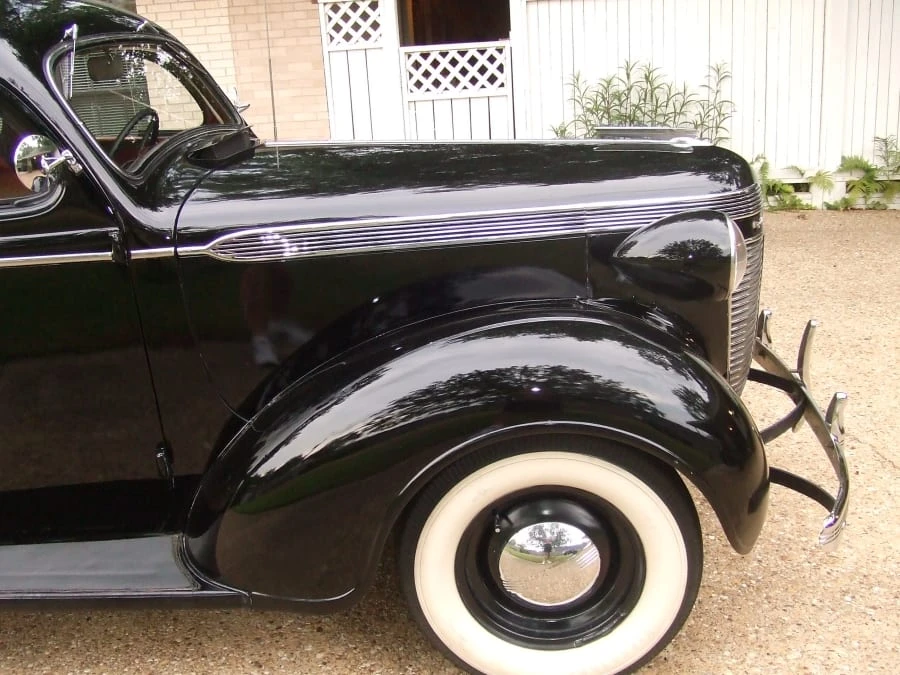 1937 Chrysler Airflow - Image 5 of 6