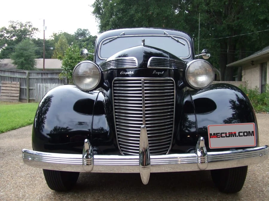 1937 Chrysler Airflow - Image 6 of 6
