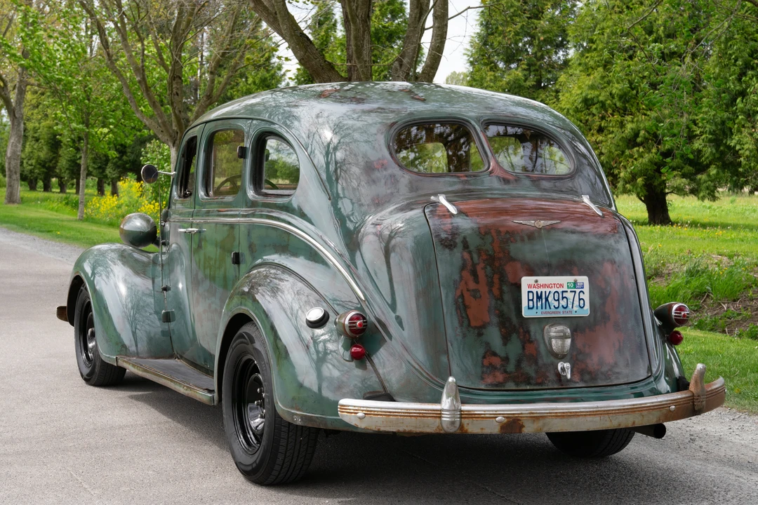1937 Chrysler - Image 8 of 31