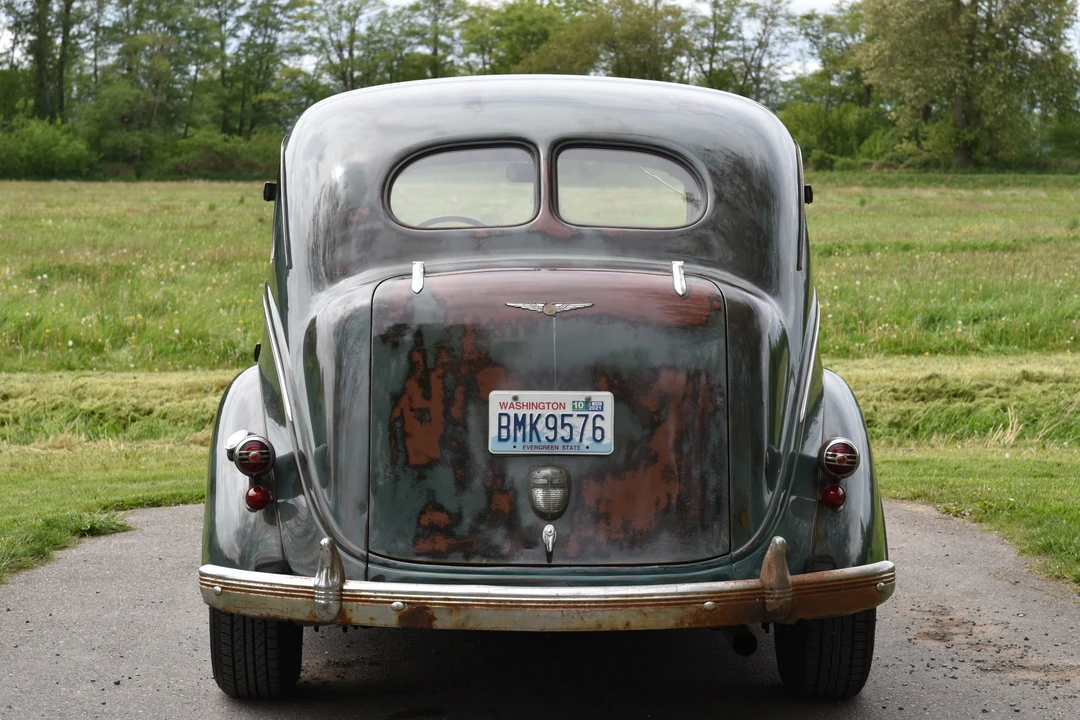 1937 Chrysler - Image 9 of 31
