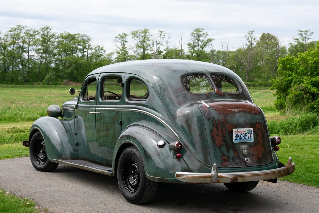 1937 Chrysler - Image 7 of 31
