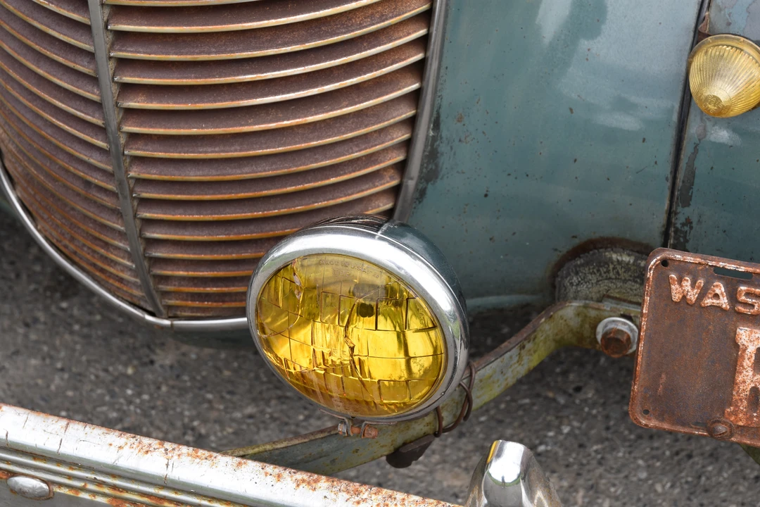 1937 Chrysler - Image 30 of 31