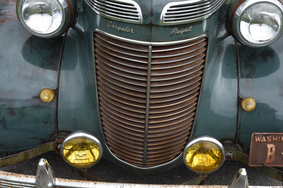1937 Chrysler - Image 23 of 31