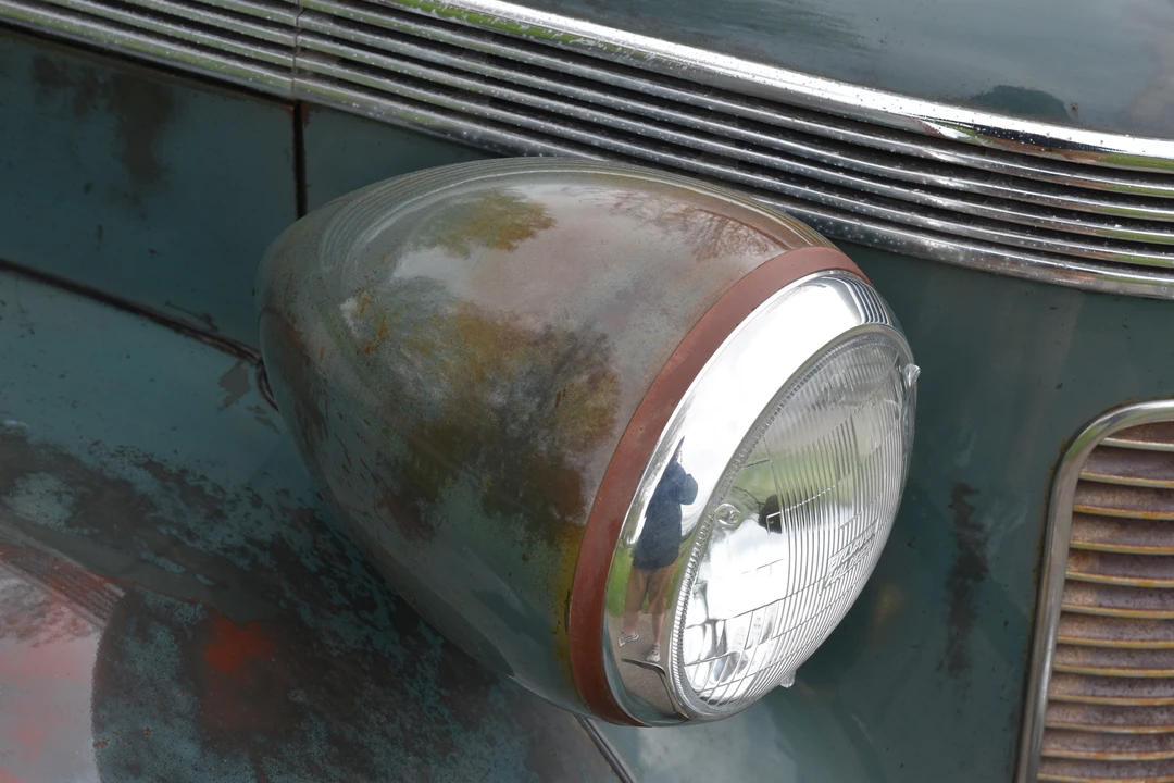 1937 Chrysler - Image 21 of 31