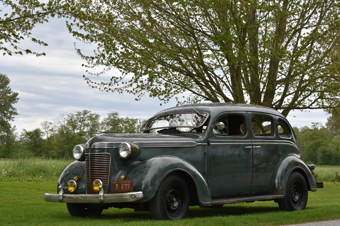 1937 Chrysler - Image 5 of 31