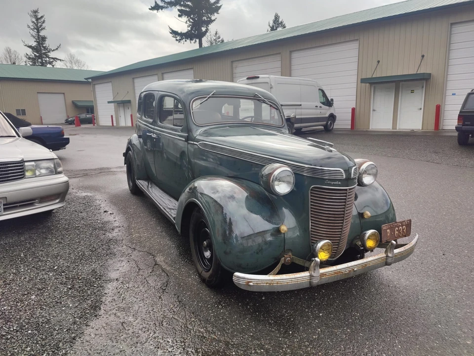 1937 Chrysler - Image 19 of 31