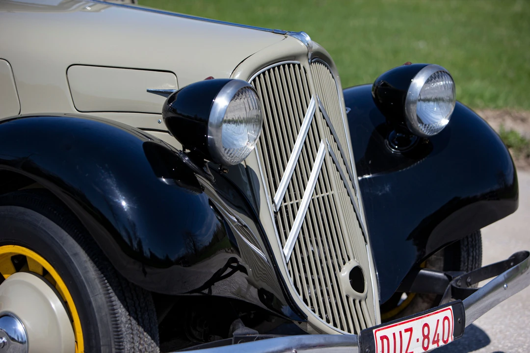 1937 Citroen Traction Avant - Image 10 of 24