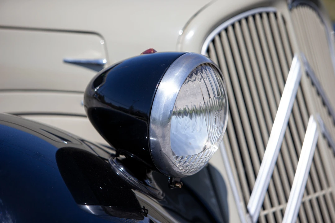 1937 Citroen Traction Avant - Image 8 of 24