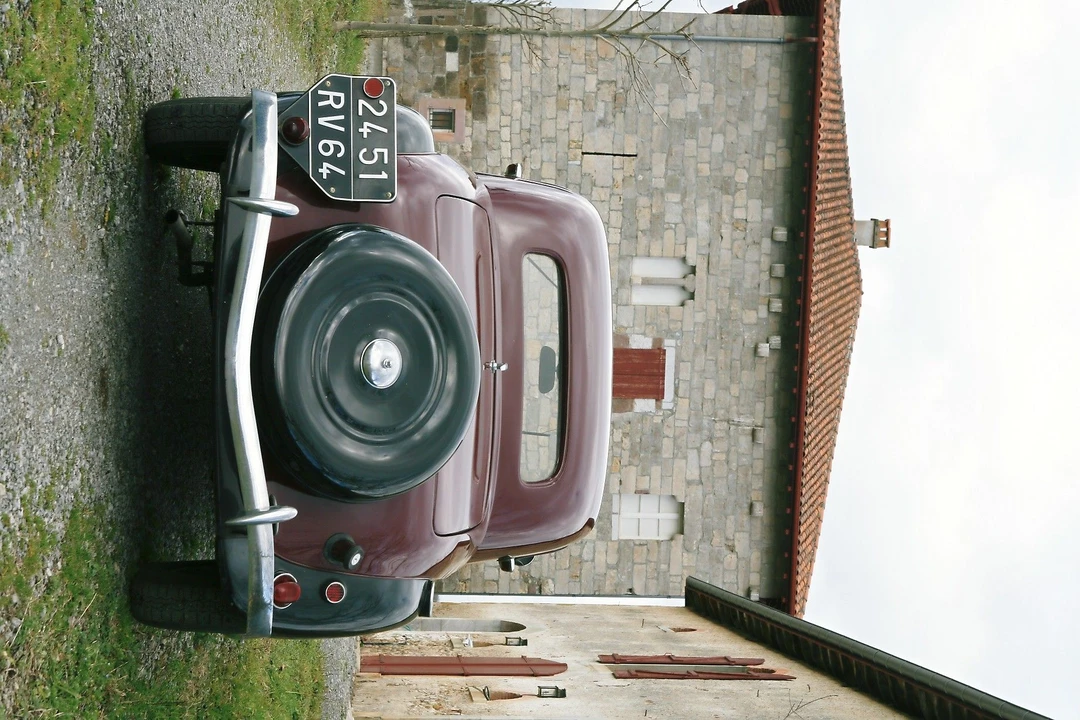 1937 Citroen Traction Avant - Image 9 of 11