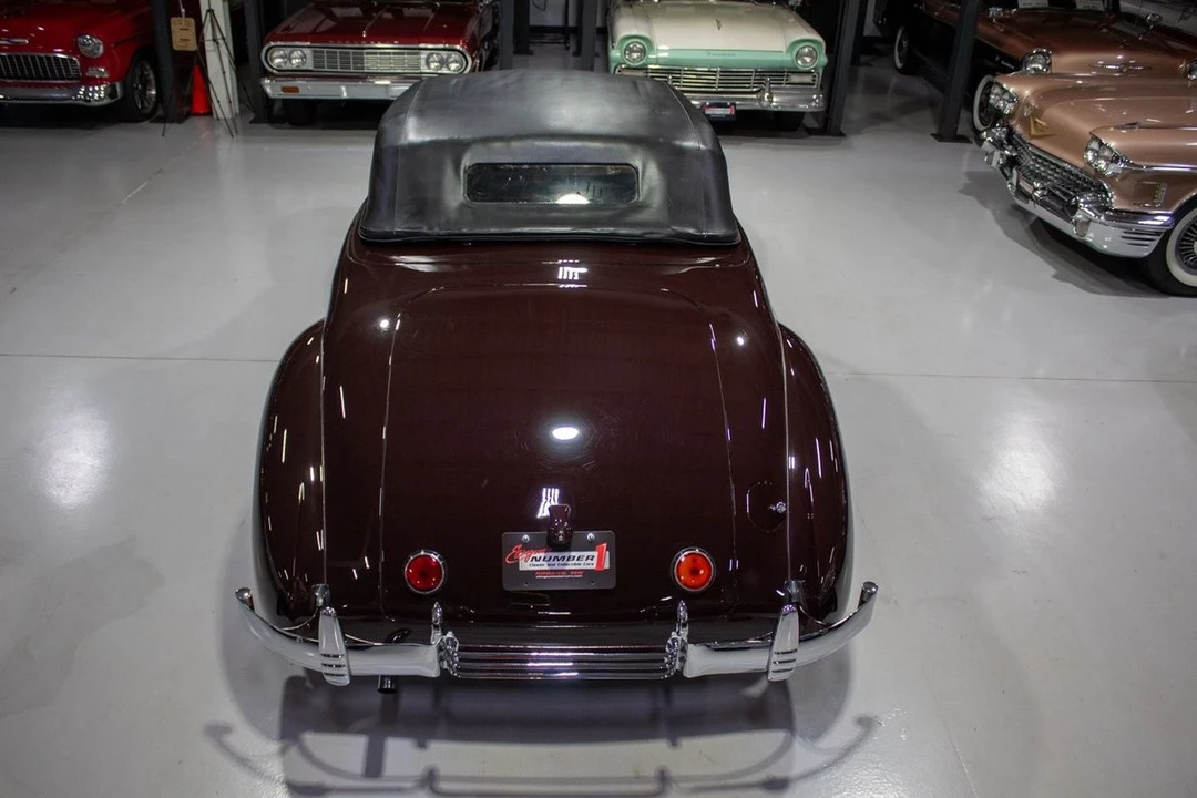1937 Cord 810 & 812 - Image 26 of 31