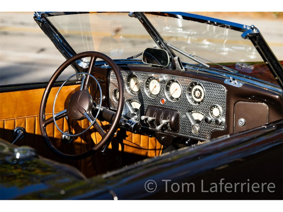 1937 Cord 810 & 812 - Image 10 of 23