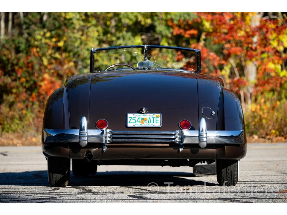 1937 Cord 810 & 812 - Image 13 of 23