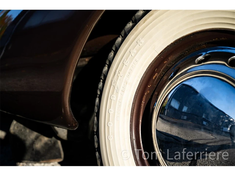 1937 Cord 810 & 812 - Image 23 of 23