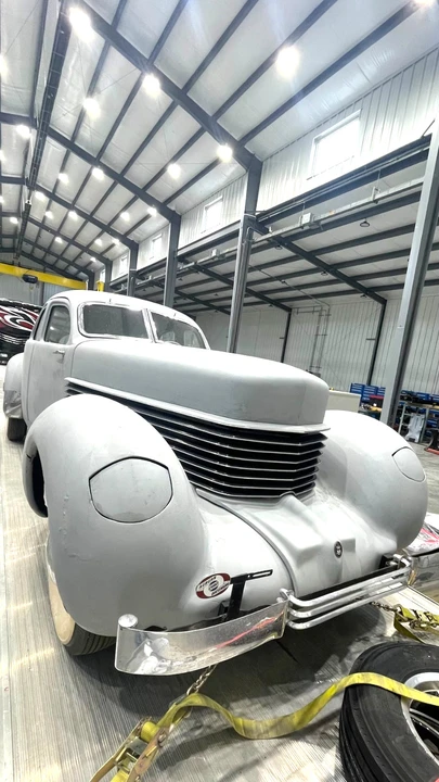 1937 Cord 810 & 812 - Image 5 of 30