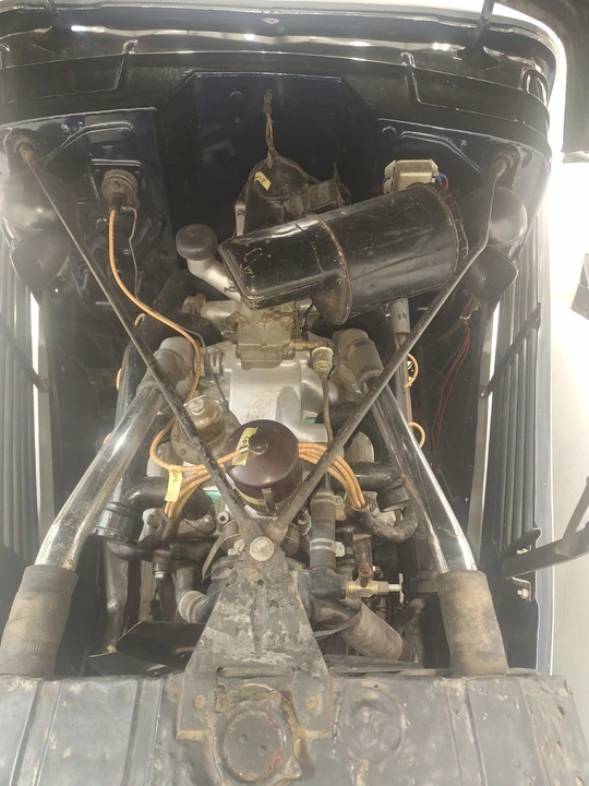 1937 Cord 810 & 812 - Image 25 of 30