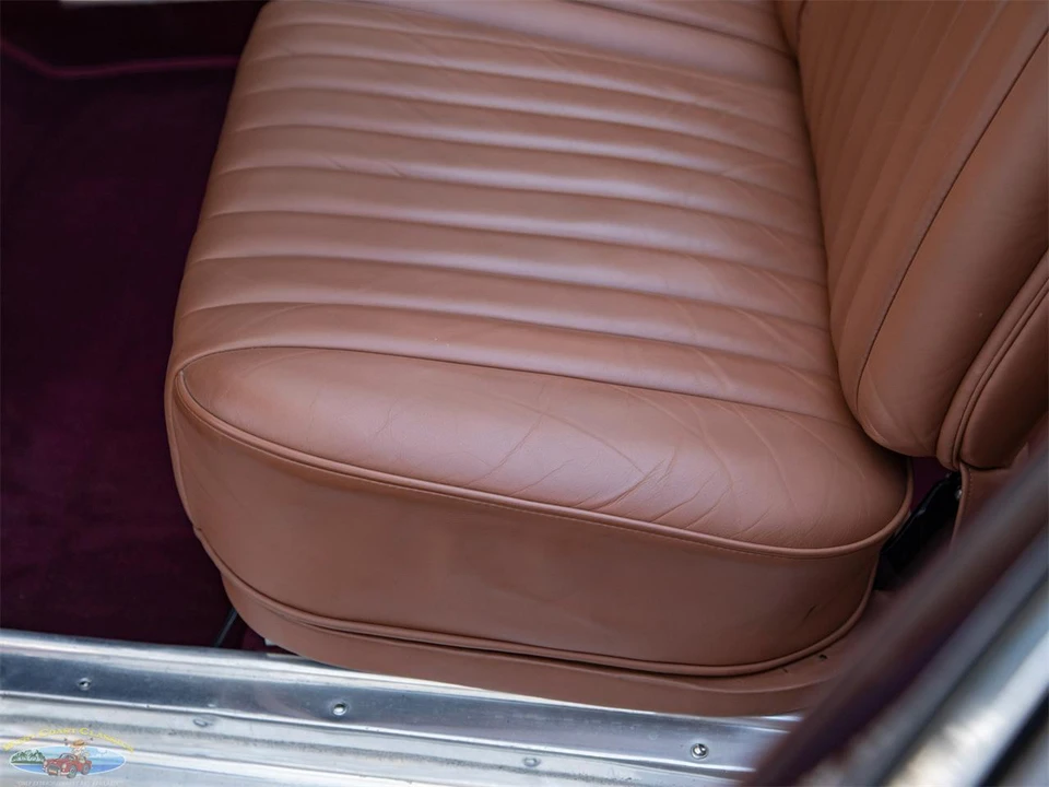 1937 Cord 810 & 812 - Image 31 of 31