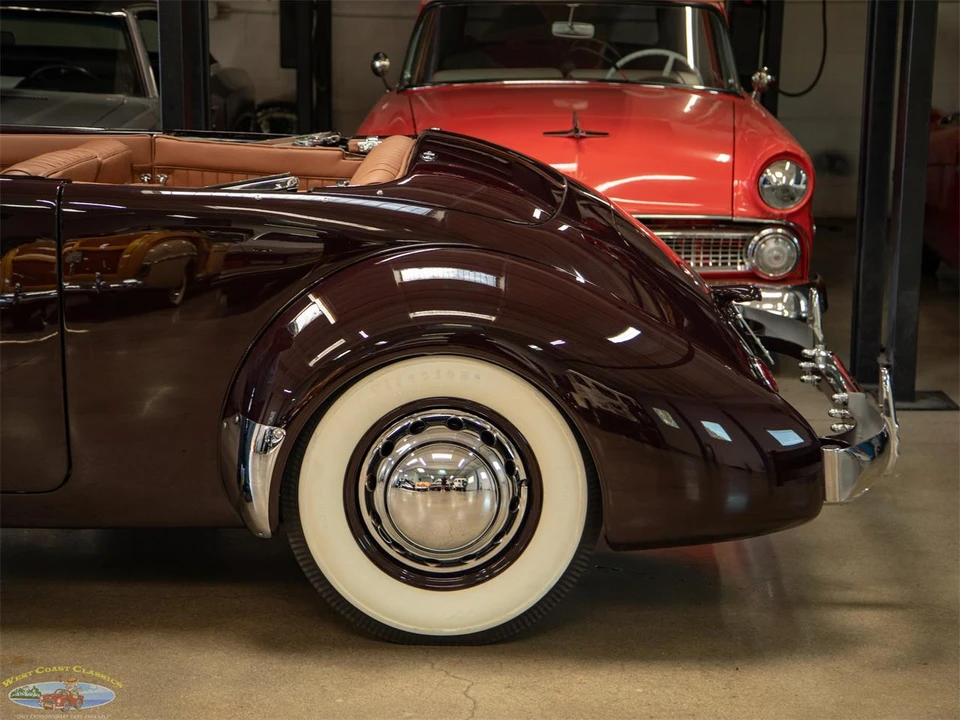 1937 Cord 810 & 812 - Image 7 of 31