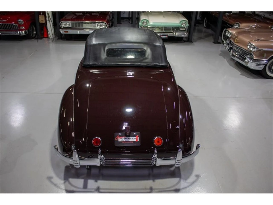1937 Cord 810 & 812 - Image 24 of 31