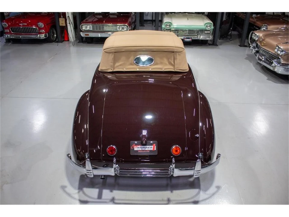 1937 Cord 810 & 812 - Image 16 of 31