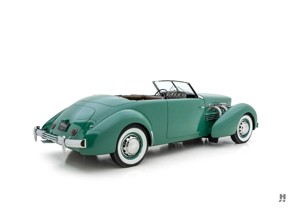 1937 Cord 810 & 812 - Image 3 of 31