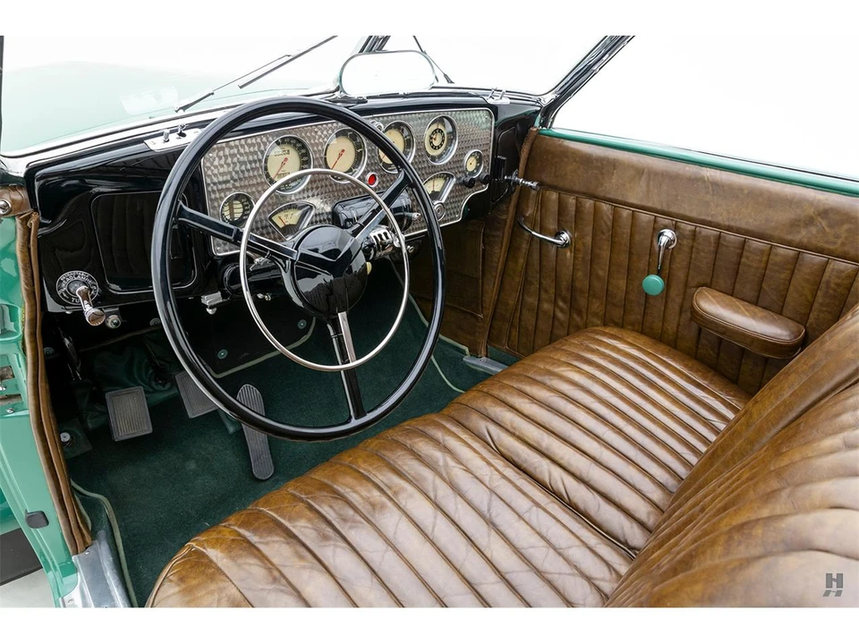 1937 Cord 810 & 812 - Image 8 of 31