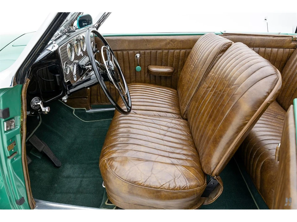1937 Cord 810 & 812 - Image 9 of 31