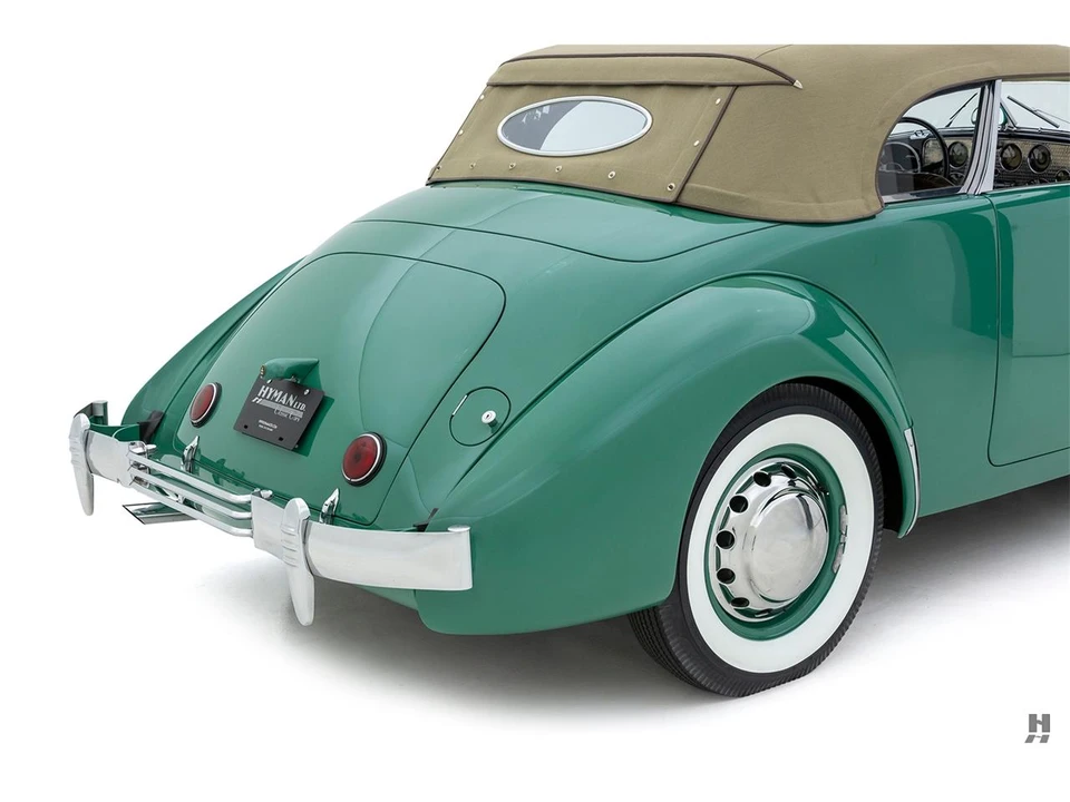 1937 Cord 810 & 812 - Image 25 of 31