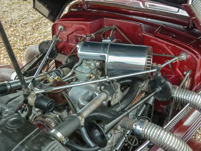 1937 Cord 810 & 812 - Image 11 of 11