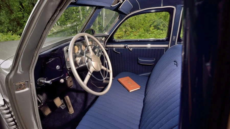 1937 Cord 810 & 812 - Image 4 of 31
