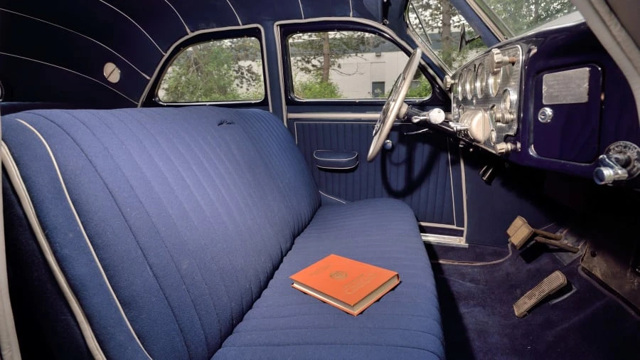 1937 Cord 810 & 812 - Image 5 of 31