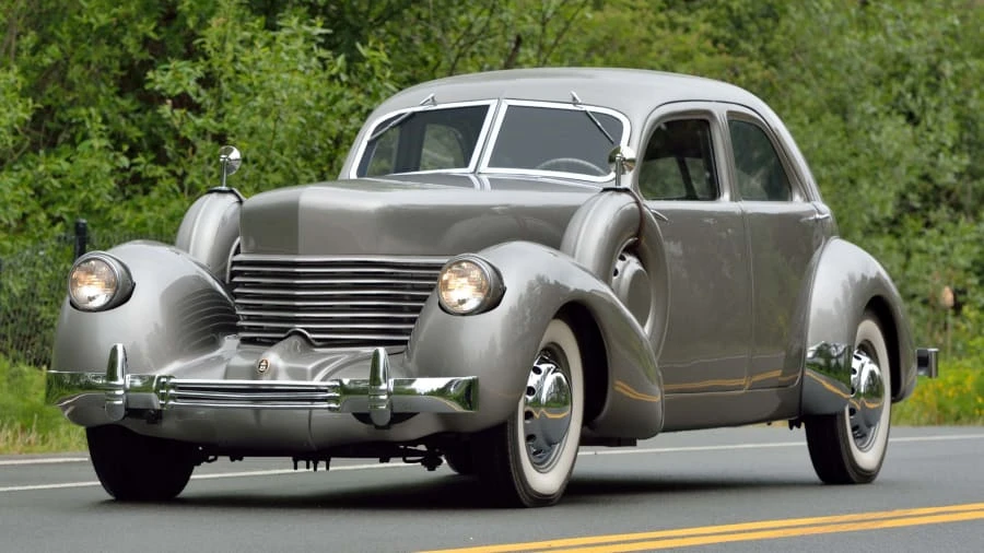 1937 Cord 810 & 812 - Image 21 of 31
